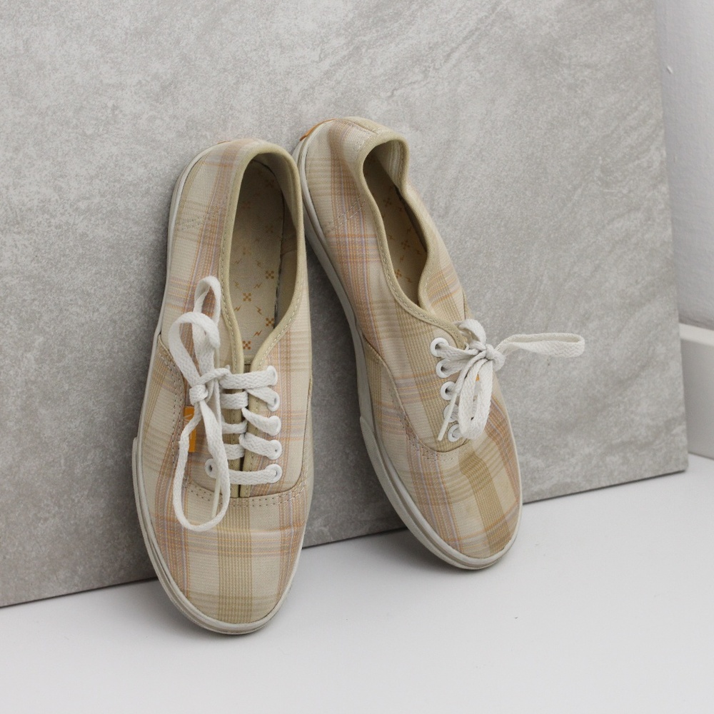Vans Lo Pro Lace Up Plaid Checkered Flats Skate